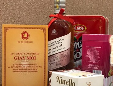 Giấy mời dự lễ dâng hương tại Tổ đường Họ Tạ Đại Định