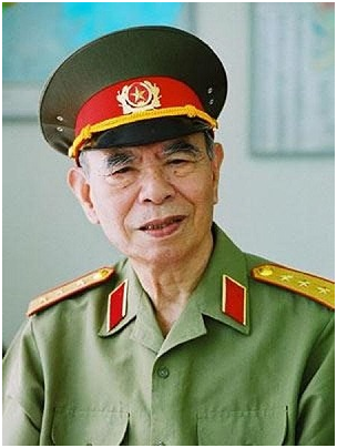 GS . NGDN. Thượng tướng Hoàng Minh Thảo - Tạ Thái An