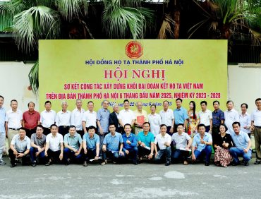 Xã luận – Xây dựng khối đại đoàn kết – kiến tạo tương lai