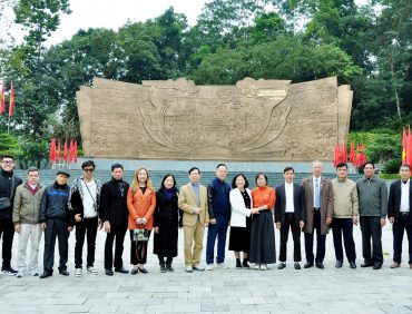 HỘI ĐỒNG HỌ TẠ VIỆT NAM LỄ TẠ TRI ÂN QUỐC TỔ HÙNG VƯƠNG VÀ NGŨ VỊ ĐẠI VƯƠNG – NHỊ VỊ THÁNH MẪU