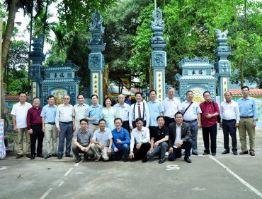 Trang Nghiêm Lễ Dâng Hương Tưởng Niệm Ngũ Vị Đại Vương, Nhị Vị Thánh Mẫu Các Bậc Tiền Nhân Họ Tạ Việt Nam Tại Phủ Điềm