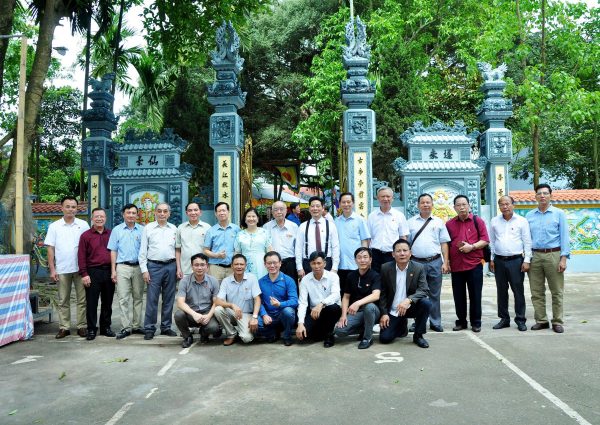 Trang Nghiêm Lễ Dâng Hương Tưởng Niệm Ngũ Vị Đại Vương, Nhị Vị Thánh Mẫu Các Bậc Tiền Nhân Họ Tạ Việt Nam Tại Phủ Điềm